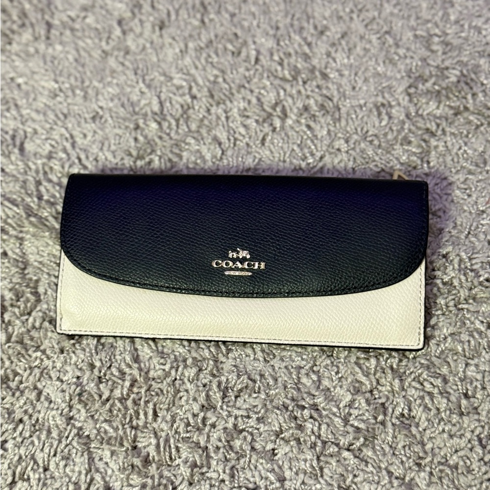 Coach Black and Cream Leather Wallet